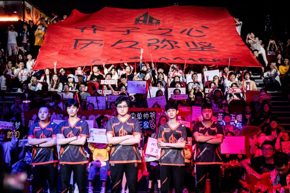 诺与巴索戈