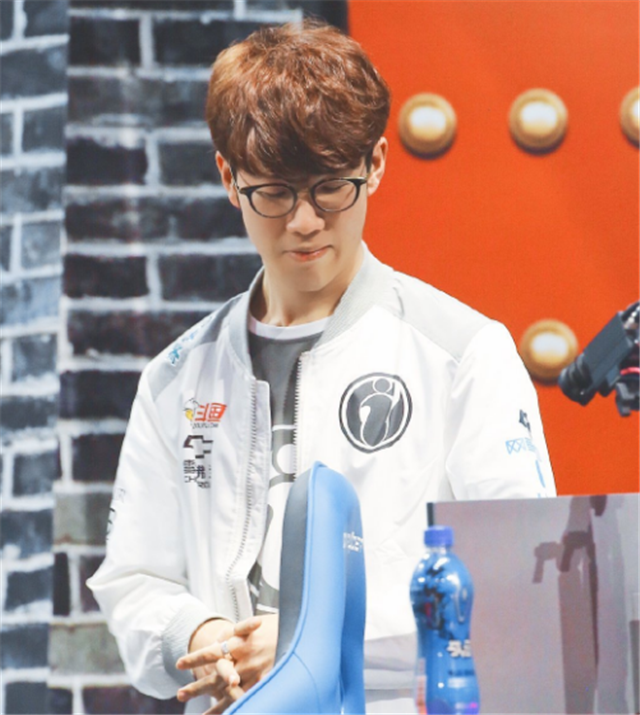 对费内巴切 对费内巴切