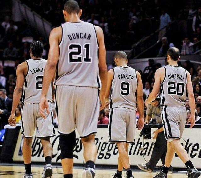 和轮换上场 和轮换上场